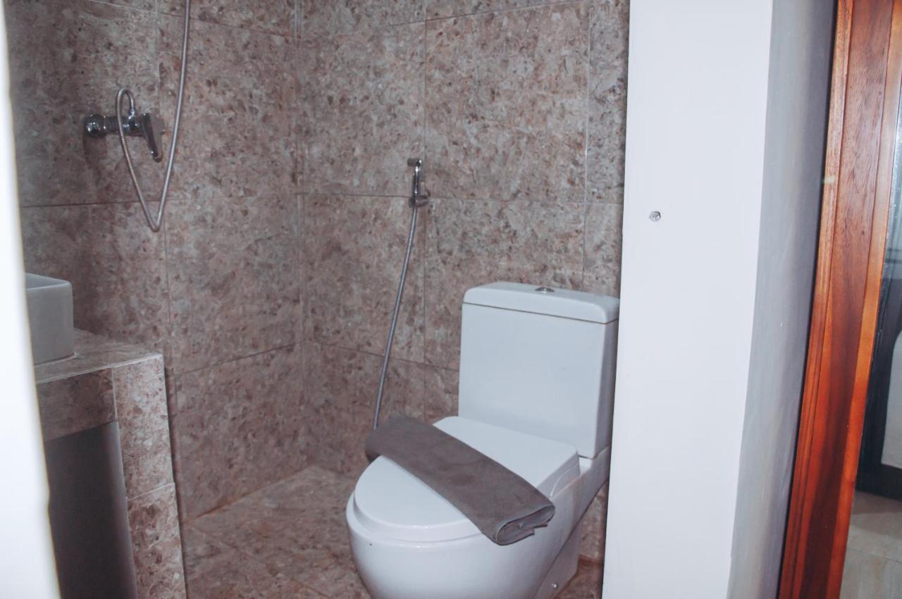 Hotel Ds Colive Peterongan Semarang Zewnętrze zdjęcie